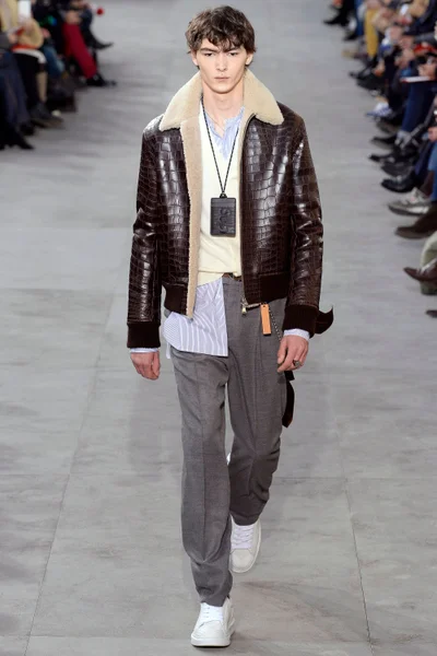 Look 6